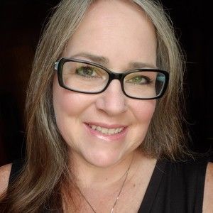 Meet your Posher, Danette